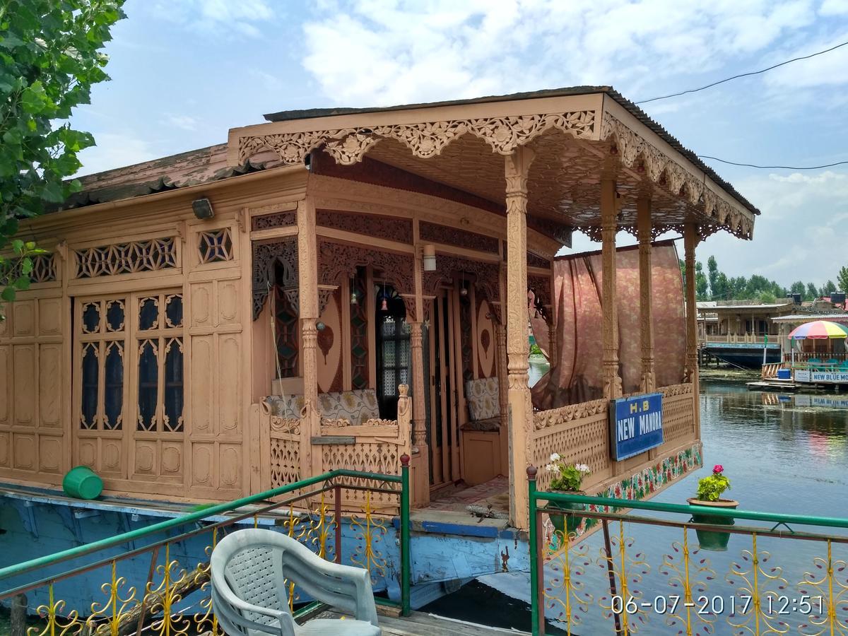 House Boat New Manora Bed & Breakfast Srinagar  Bagian luar foto