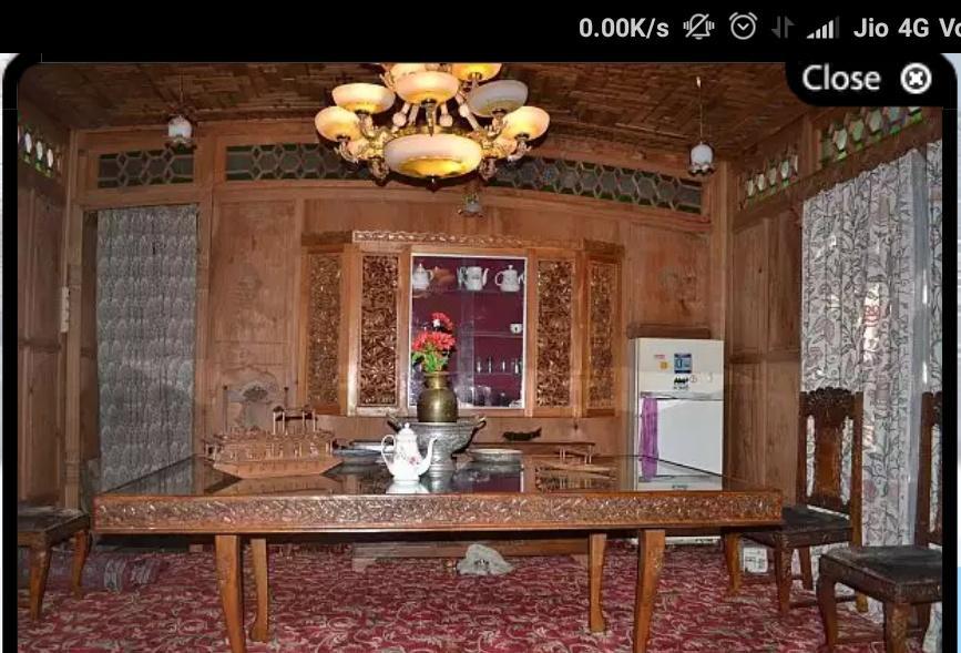 House Boat New Manora Bed & Breakfast Srinagar  Bagian luar foto